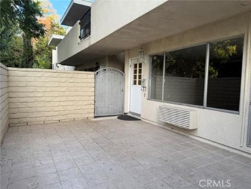 2230  Via Puerta  B , Laguna Woods, CA