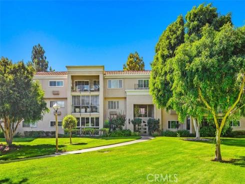 5499  Paseo del Lago West  1G , Laguna Woods, CA