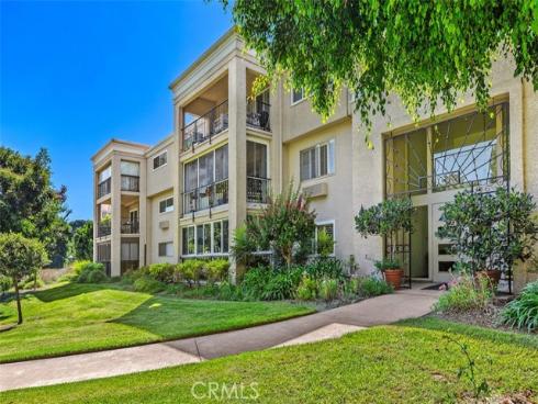 5499  Paseo del Lago West  1G , Laguna Woods, CA