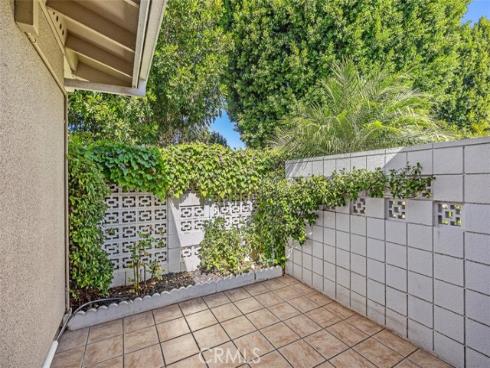 253  Calle Aragon  F , Laguna Woods, CA