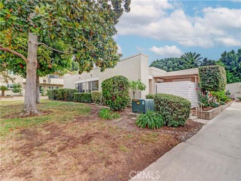 2084  Ronda Granada  #A , Laguna Woods, CA