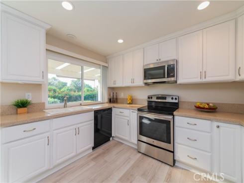 3209  Via Buena Vista  B , Laguna Woods, CA