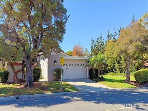 5117  Miembro  , Laguna Woods, CA