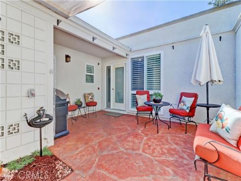 496  Calle Cadiz  B , Laguna Woods, CA