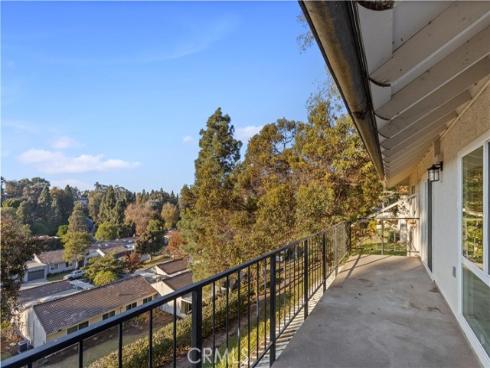 3274  San Amadeo  O , Laguna Woods, CA