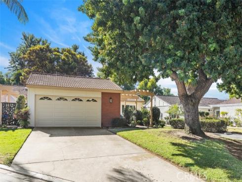 3288  San Amadeo  C , Laguna Woods, CA