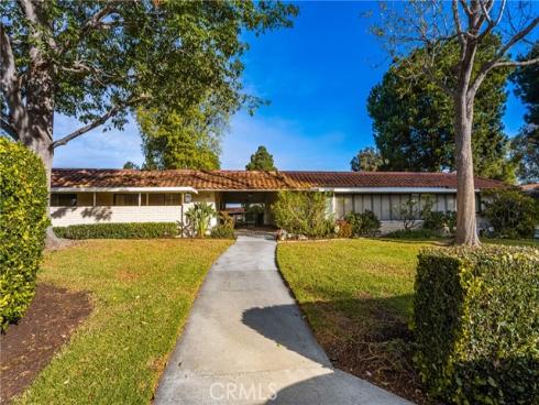 3145  Via Vista  B , Laguna Woods, CA