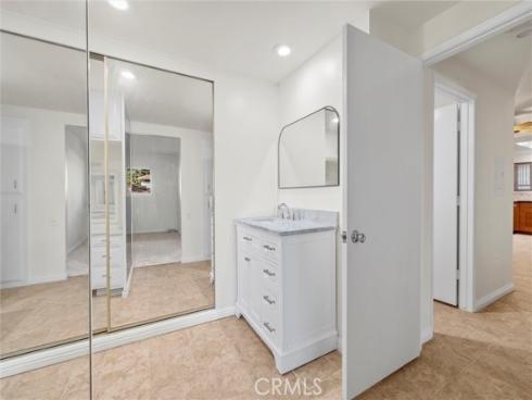 2113  Via Puerta  B , Laguna Woods, CA