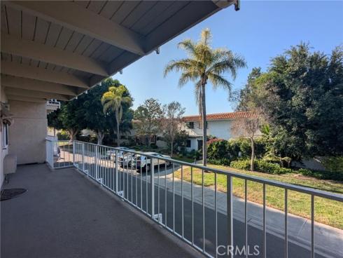 2296  Via Puerta  B , Laguna Woods, CA