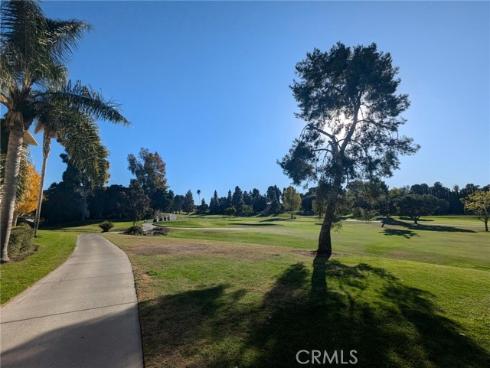 2296  Via Puerta  B , Laguna Woods, CA