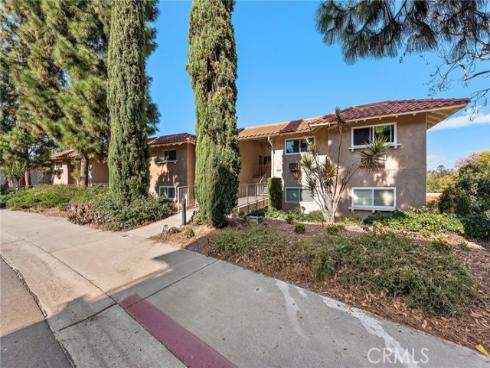 2287  Via Puerta  C , Laguna Woods, CA