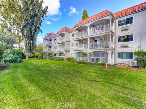 4012  Calle Sonora Oeste  2F , Laguna Woods, CA