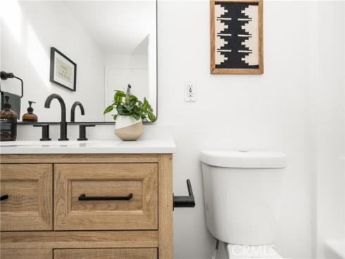 3145 Via Vista B , Laguna Woods, CA