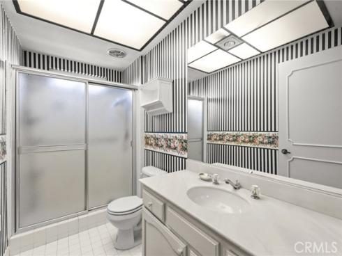 5519 Paseo Del Lago 3B , Laguna Woods, CA