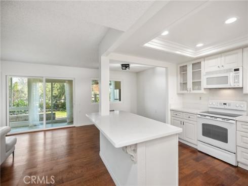 3356 Monte Hermoso A , Laguna Woods, CA