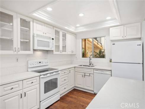 3356 Monte Hermoso A , Laguna Woods, CA