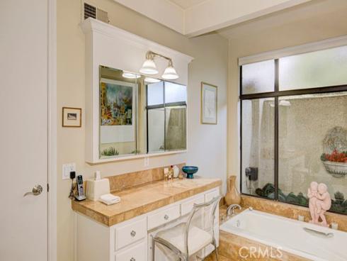 5547 Rayo Del Sol B , Laguna Woods, CA