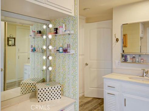 957 Calle Aragon N , Laguna Woods, CA