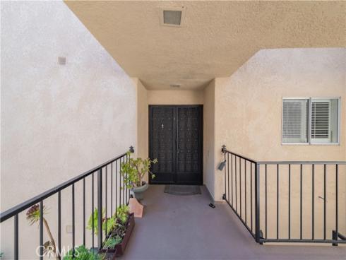 2381 Via Mariposa 2C , Laguna Woods, CA