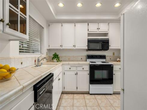 3360 Monte Hermoso C , Laguna Woods, CA