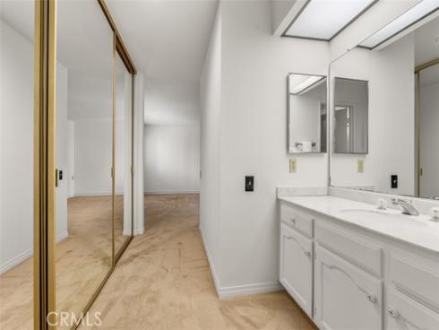 3360 Monte Hermoso C , Laguna Woods, CA