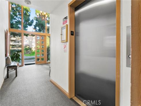 2402 Via Mariposa 3G , Laguna Woods, CA