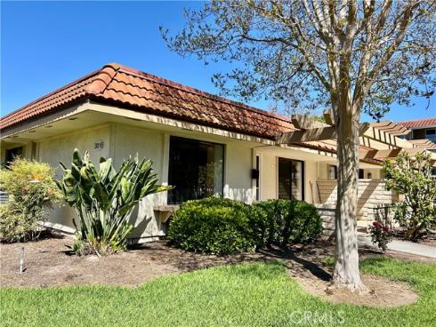 3018 Via Buena Vista B , Laguna Woods, CA