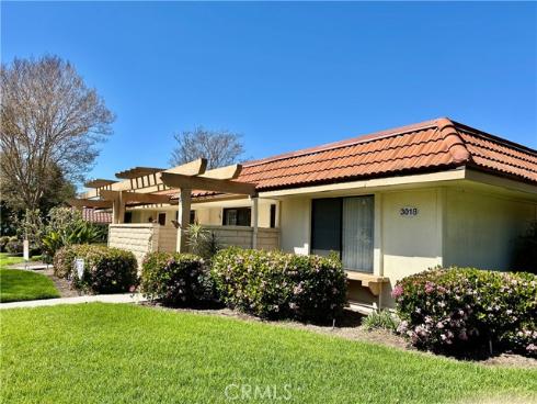 3018  Via Buena Vista  B , Laguna Woods, CA