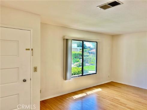 3018 Via Buena Vista B , Laguna Woods, CA