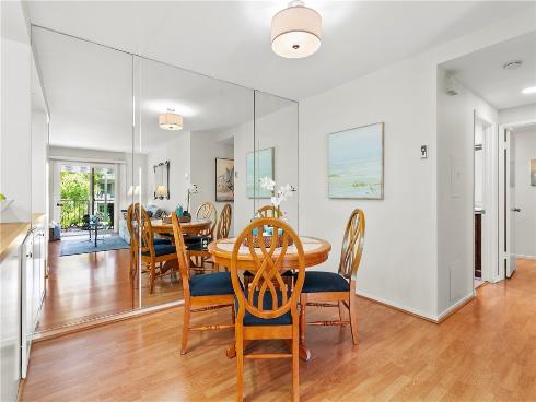 2275 Via Mariposa N , Laguna Woods, CA