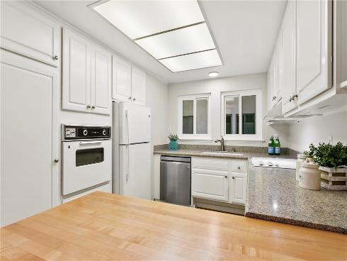 2275 Via Mariposa N , Laguna Woods, CA