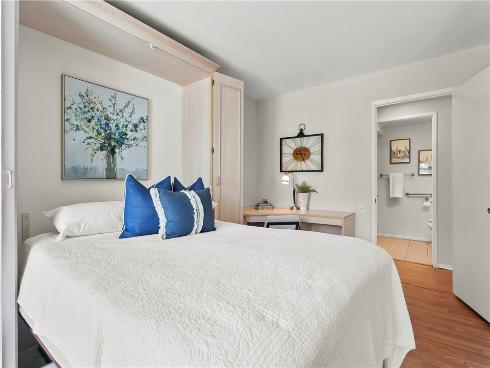 2275 Via Mariposa N , Laguna Woods, CA