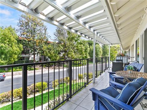 2275 Via Mariposa N , Laguna Woods, CA