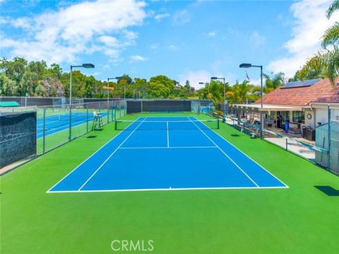 2249 Via Mariposa N , Laguna Woods, CA