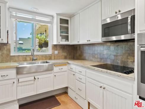 395  Avenida Castilla  B , Laguna Woods, CA