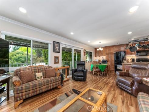 858 Ronda Mendoza N , Laguna Woods, CA