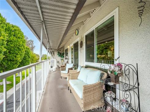 858 Ronda Mendoza N , Laguna Woods, CA