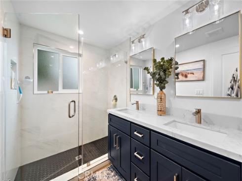 2134 Via Puerta D , Laguna Woods, CA