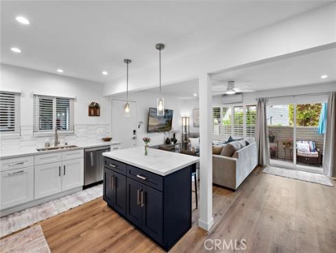 2134 Via Puerta D , Laguna Woods, CA