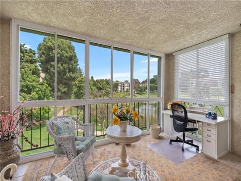 5515 Paseo Del Lago 1D , Laguna Woods, CA