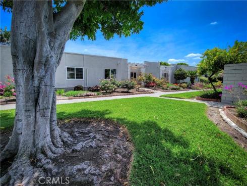 2004 Via Mariposa W. B , Laguna Woods, CA