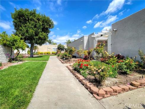 2004 Via Mariposa W. B , Laguna Woods, CA