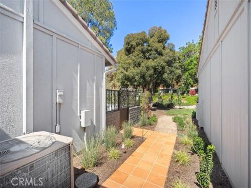 3315 San Amadeo B , Laguna Woods, CA