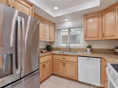 2390 Via Mariposa 2E , Laguna Woods, CA