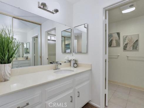 2390 Via Mariposa 2E , Laguna Woods, CA