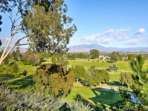 2390 Via Mariposa 2E , Laguna Woods, CA