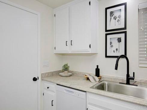 3168 Via Vista B , Laguna Woods, CA