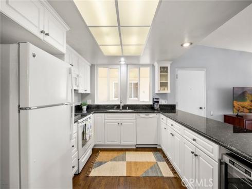 40 Calle Aragon , Laguna Woods, CA