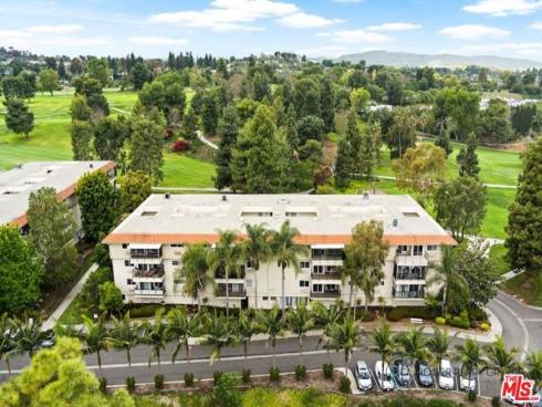 2392 Via Mariposa 3B , Laguna Woods, CA