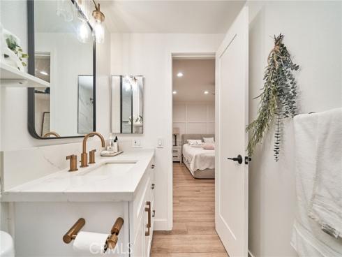 3004 Via Buena Vista C , Laguna Woods, CA